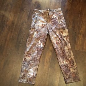 Hunting pants. Kryptek style